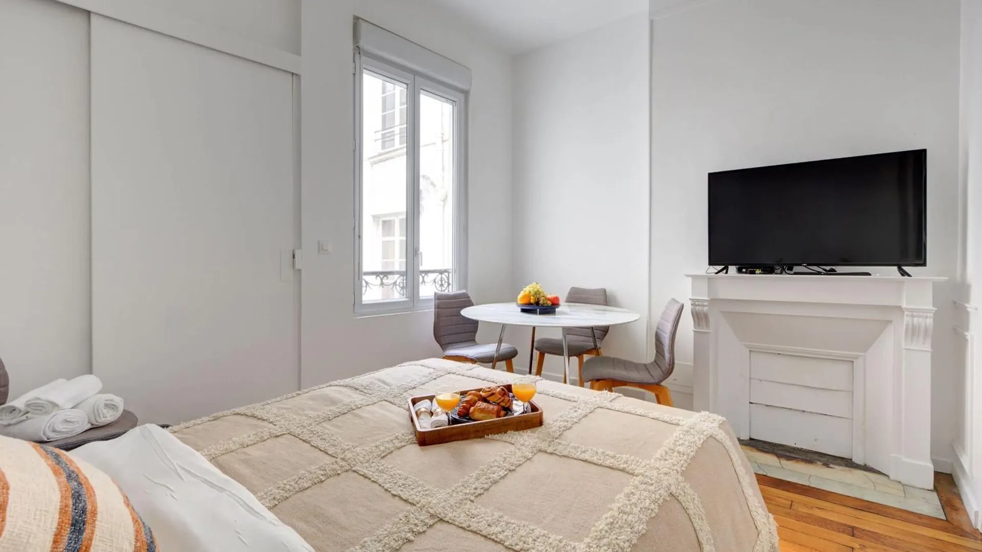 Apartament Bnbnova - 1Br - Notre Dame & Seine - Latin Quarter Paryż