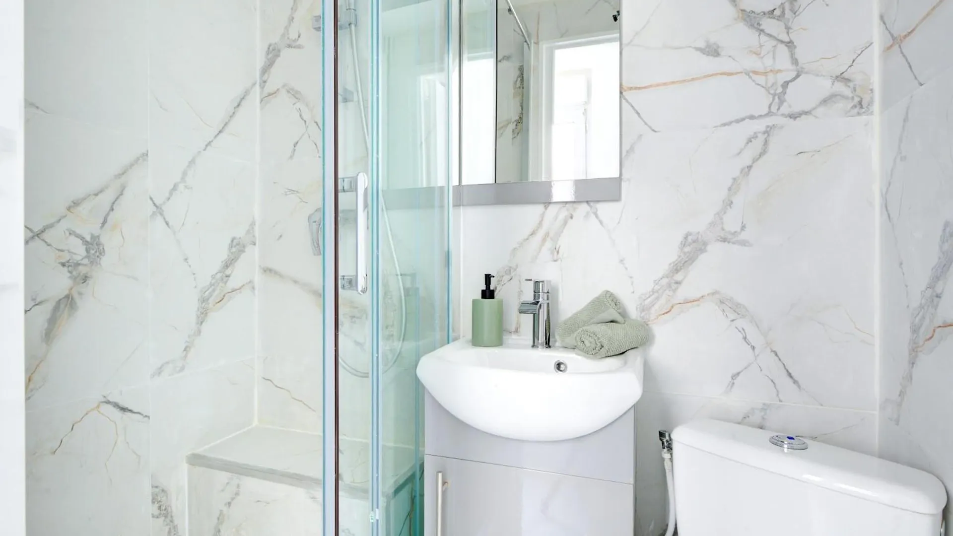 Bnbnova - 1Br - Notre Dame & Seine - Latin Quarter パリ 0*,